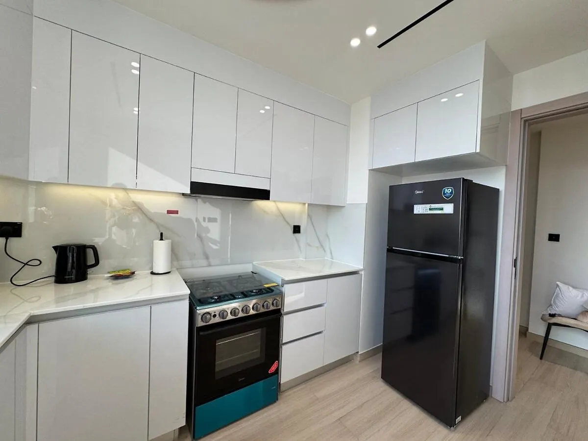 Ashri Hh Spacious Apartment In Jvc, Binghatti Luna Dubai