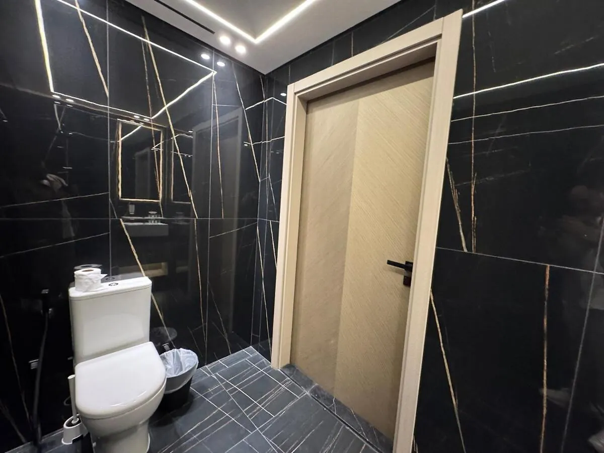 Ashri Hh Spacious Apartment In Jvc, Binghatti Luna Dubai